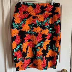 LuLaRoe Pink and Orange Flower Pencil Skirt (Cassie)